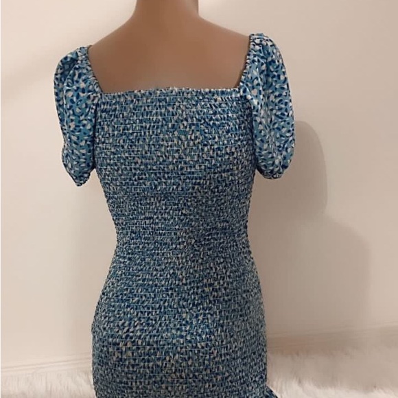 Blue polkadot dress 👗 - Picture 3 of 4